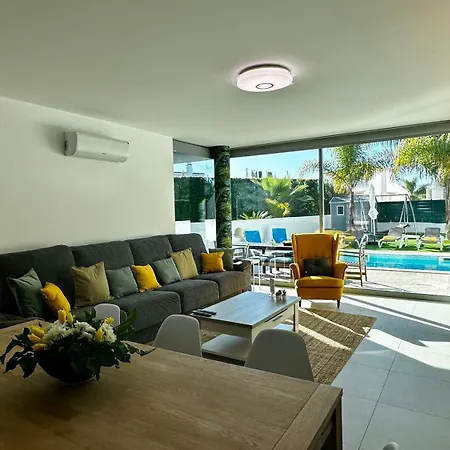 Moon By Check-in Portugal * Albufeira